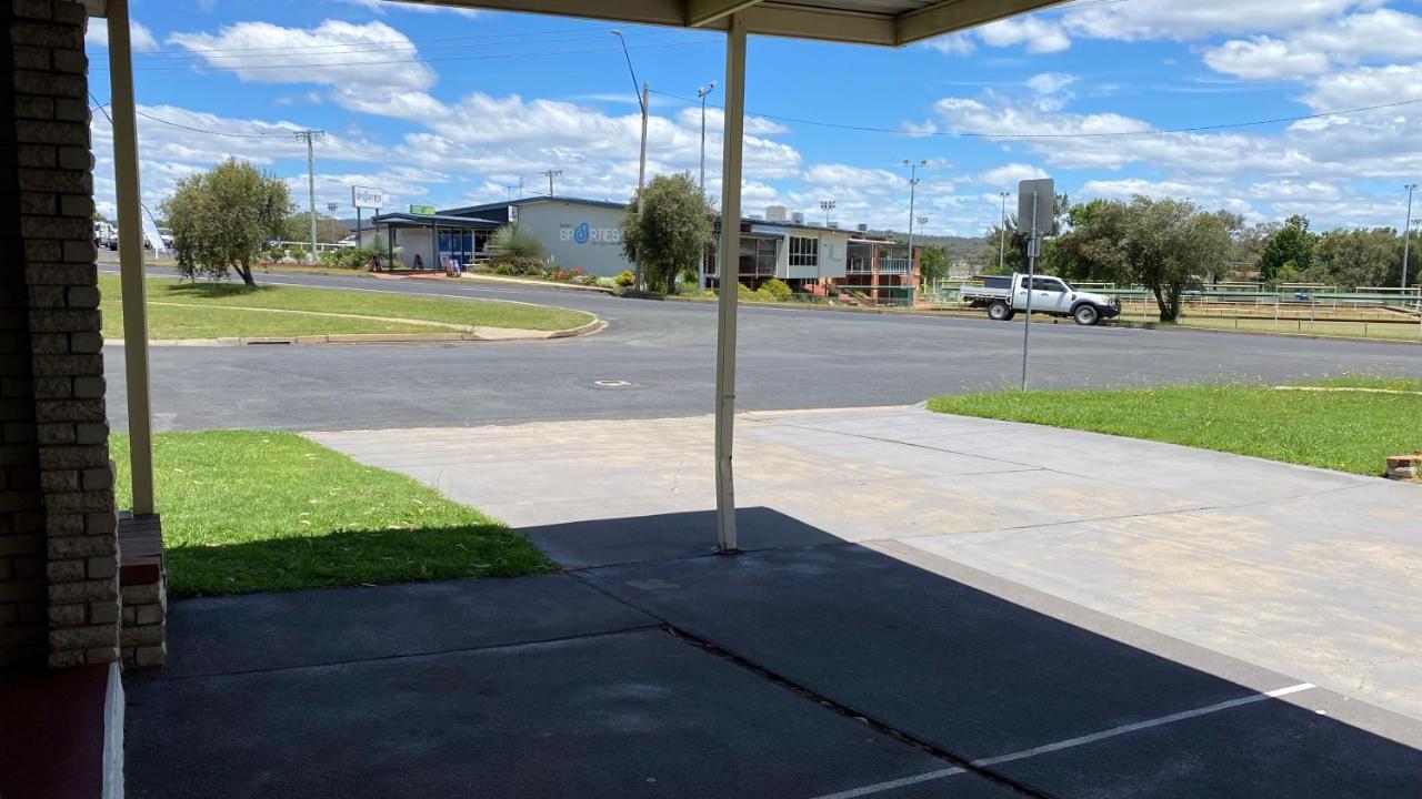 Sapphire City Motor Inn Inverell Exteriér fotografie