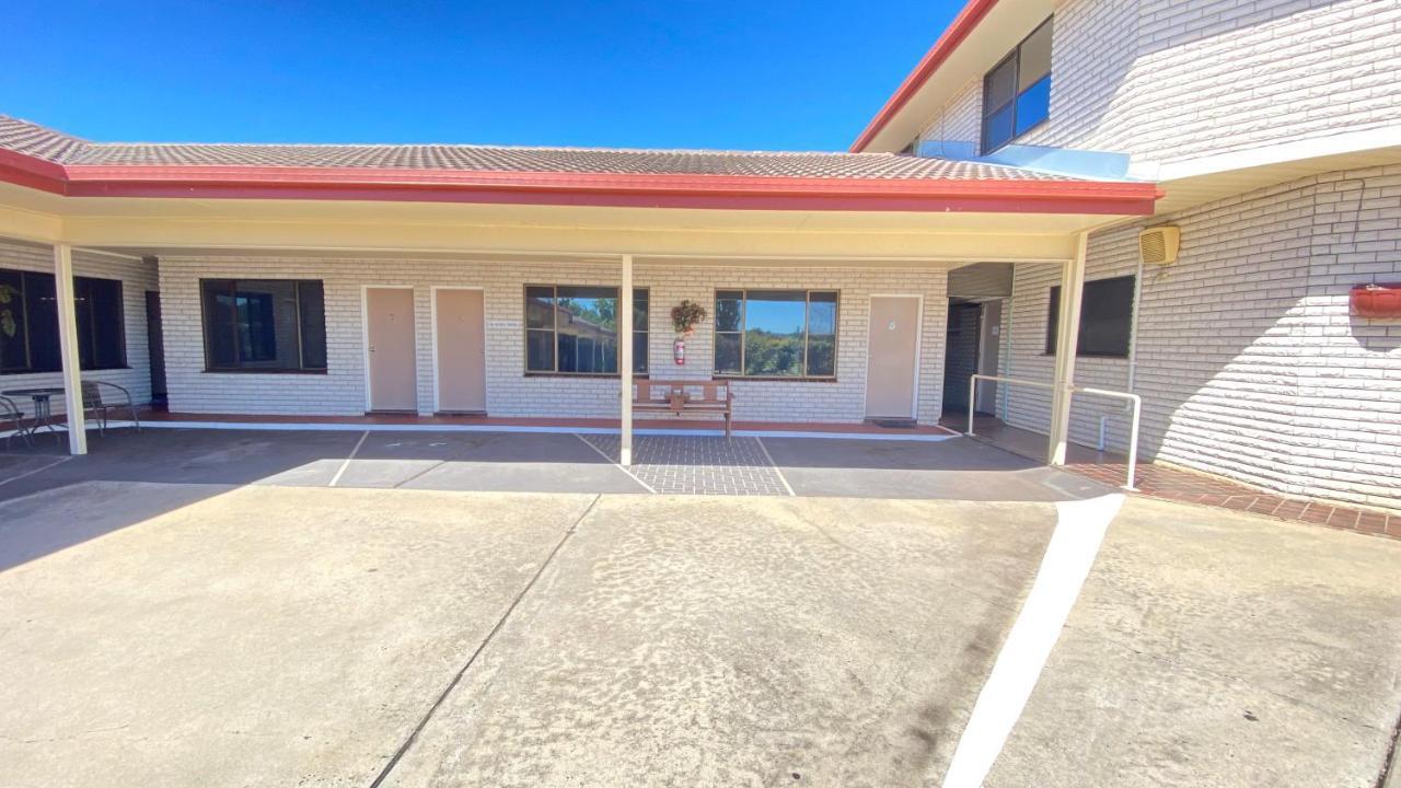 Sapphire City Motor Inn Inverell Exteriér fotografie