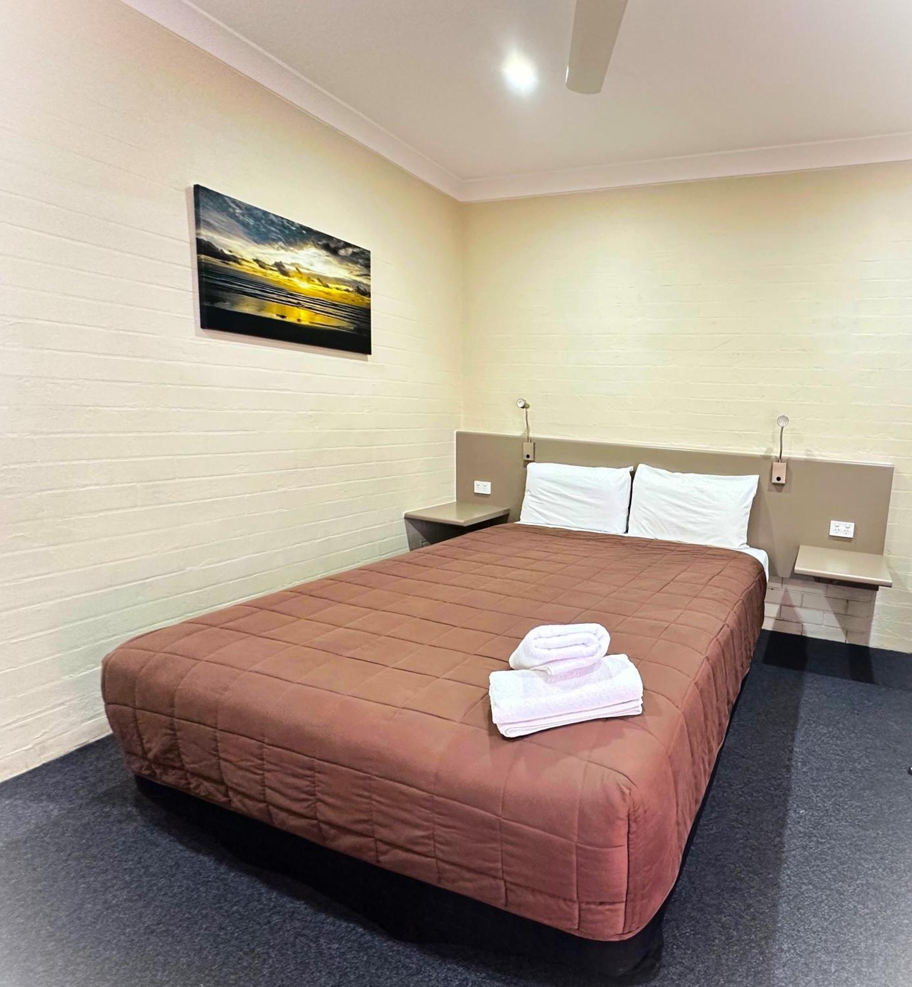 Sapphire City Motor Inn Inverell Exteriér fotografie